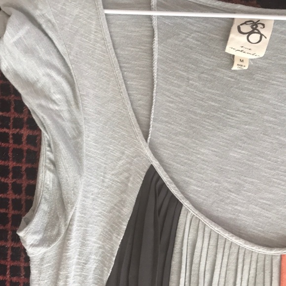 One September anthro top - Picture 2 of 7